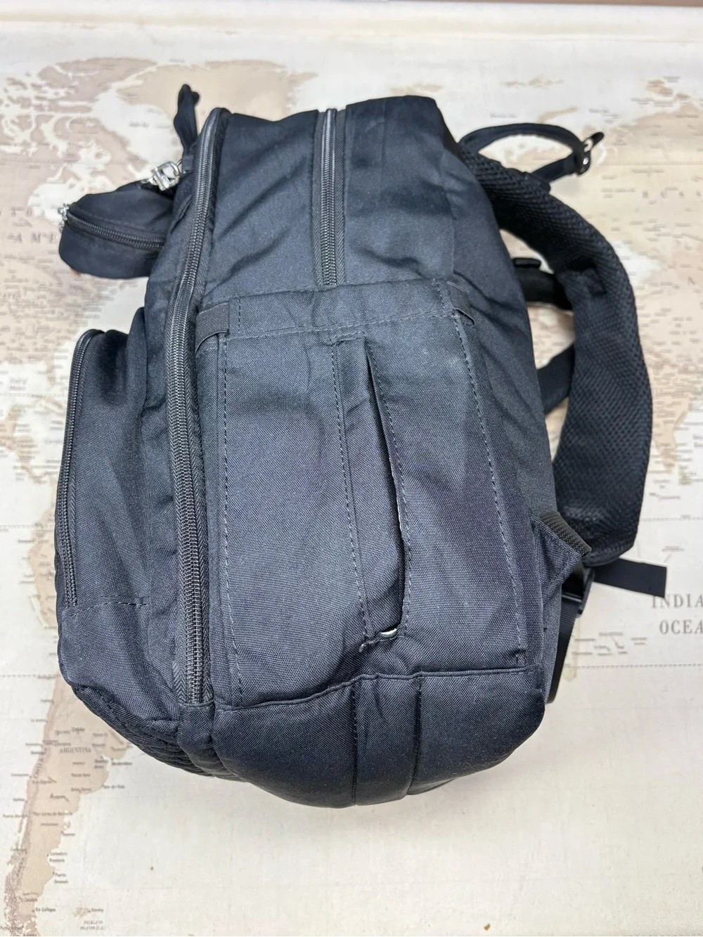 BabbleRoo Black Diaper Bag Backpack Changing Pad Pacifier Case Multi Pocket Baby
